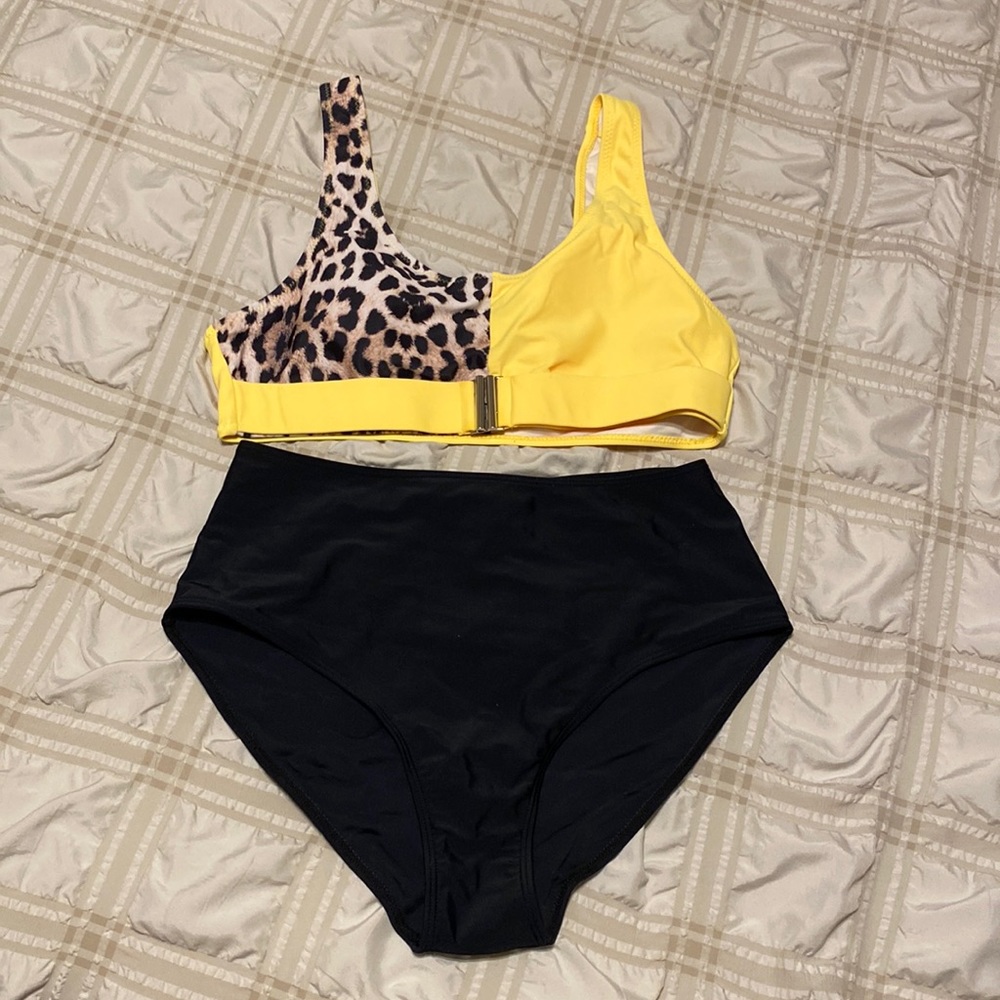SHEIN Bikini Swim